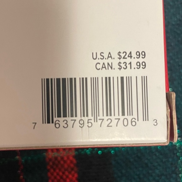 NIB “Snow Buddies” Hallmark Keepsake Mini Tree Topper & Skirt - Picture 8 of 8